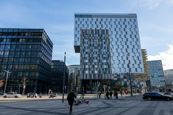 Découvrez une journée inoubliable : le guide ultime pour immerser les ados dans l'artisanat !